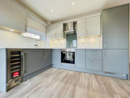 2 bedroom apartment to rent - Photo 4