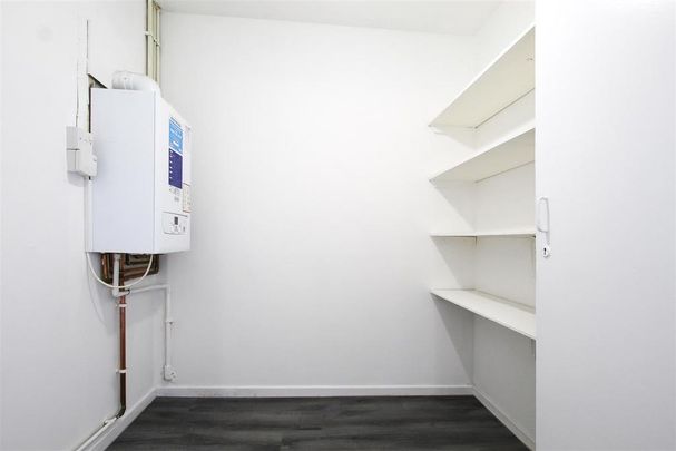 4 bedroom terraced house to rent - Photo 1