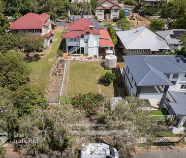 18 Chermside Street, 4101, Highgate Hill Qld - Photo 2