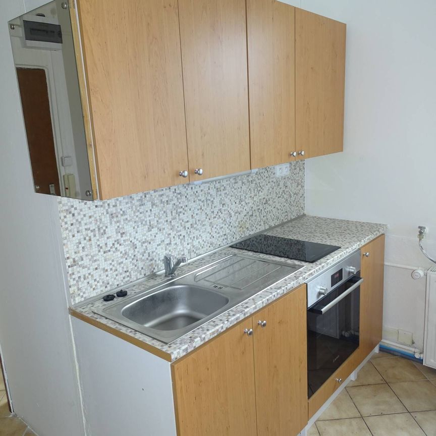 Pronájem bytu 1+kk a garsoniéry 26 m², Radniční , Tanvald - Фото 1