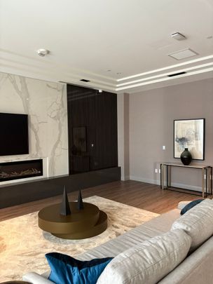 For Lease - 293 The Kingsway N/A Unit# 420, Toronto, Ontario - Photo 1