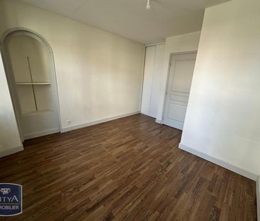Location Appartement 2 pièces 49m² CHATEAUROUX 36000 - Photo 3