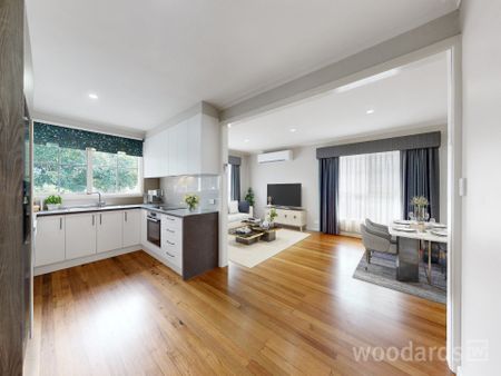 Modern Comfort and Convenience in Prime Balwyn Location - Photo 2