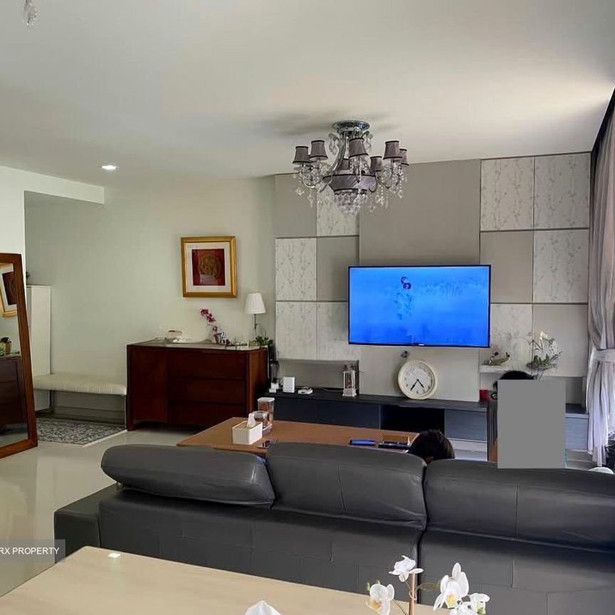 Casa Merah (D16), Apartment - For Rent - Photo 1