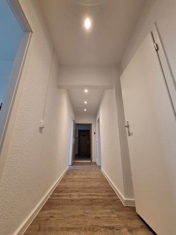 Sanierte 4-Raum Wohnung mit Wohlfühlcharakter! - Foto 5