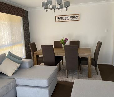 Sure to Impress - Photo 3