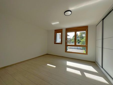 EXCLUSIVITE - Maison neuve 7P en plein cœur de Chambésy - Photo 4