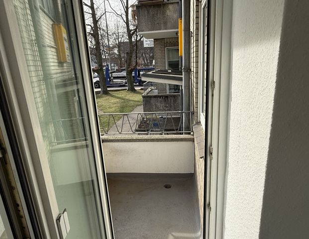 1 - Zimmer Wohnung in Hamburg Tonndorf (Ahrensburger Straße 110) - Foto 1