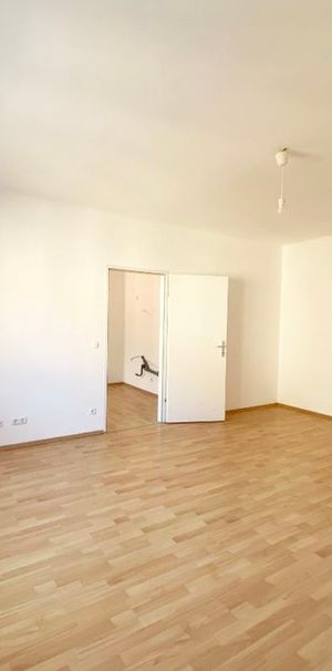 Großzügige 2-Raumwohnung nahe Bulgariplatz - Foto 1