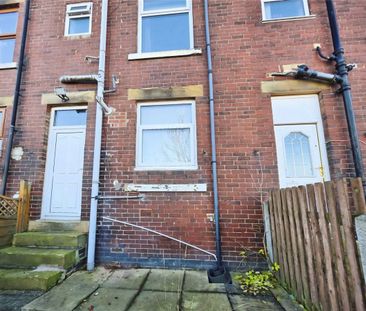 Lees Hall Road, Dewsbury, West Yorkshire, WF12 - Photo 2