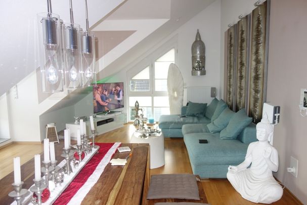 Moderne 3 ZKB-Dachgeschosswohnung mit 2 Balkonen in Top Lage von Eltville am Rhe ... - Photo 1