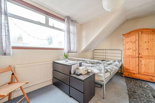 3 bedroom maisonette to rent - Photo 1