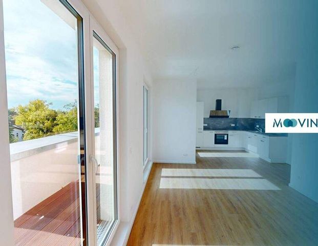 Moderne und geräumige 3-Zimmer-Wohnung mit DACHTERRASSE und EBK im Weißenseer Neubauquartier FREIRAUM - Photo 1