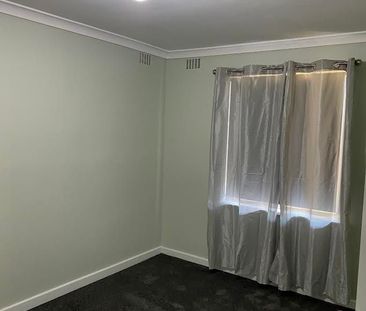 Welcome to 32 Devenish Street, Utakarra - Photo 3