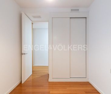 València, Valencian Community 46006 - Photo 2