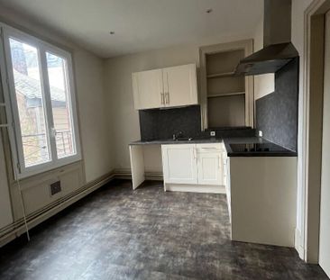Location Appartement 3 pièces 81m² - Photo 4