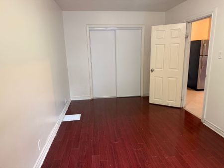 For Lease - 4075 Lawrence Avenue, Toronto, Ontario - Photo 2