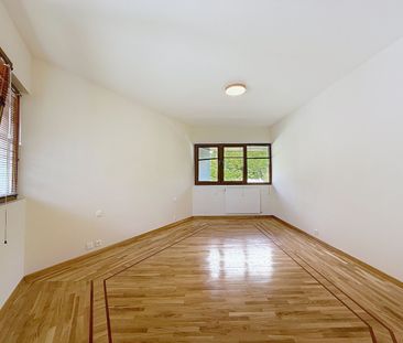 Beautiful and spacious contemporary villa, with unobstructed views! - Foto 4