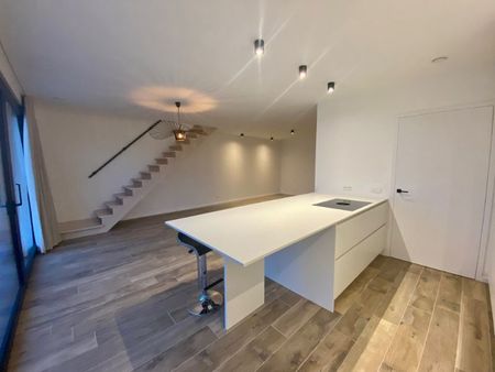 Instapklare, recente woning met 3 ruime slaapkamers en garage - Foto 3