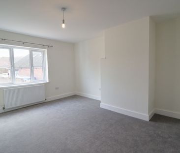 2 bedroom flat to rent, - Photo 3