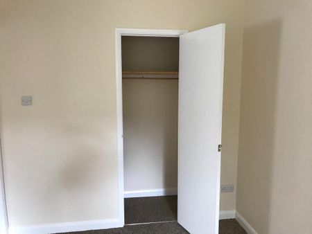 2 bedroom bungalow to rent - Photo 3