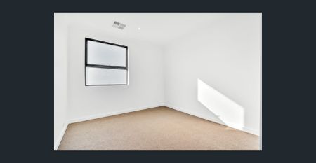 Hi, I'm Brand New and Ready for You... - Photo 3