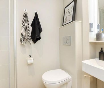 Studio to rent - Photo 6