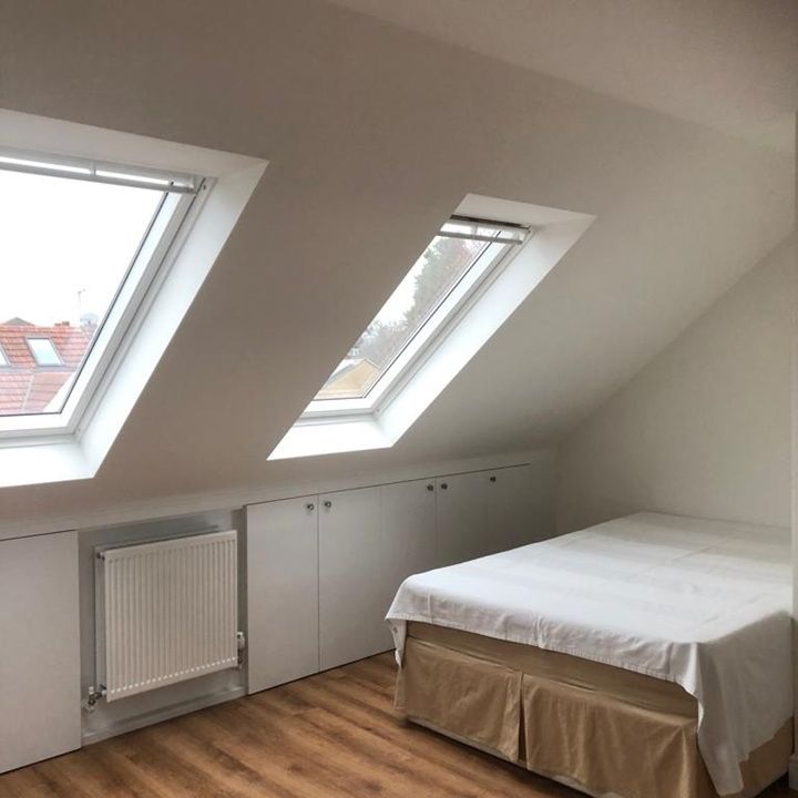 Studio Flat, Babington Road, NW4 - Photo 1