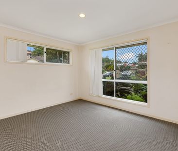 Single Level Three Bedroom Villa - Photo 3