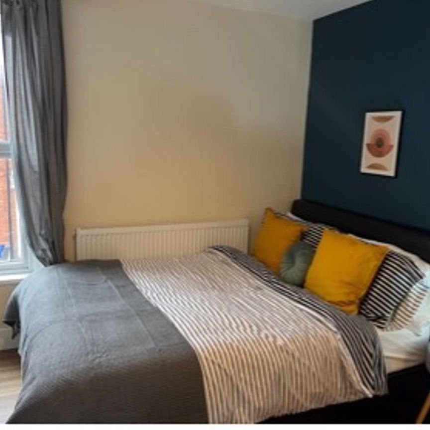 🔥Luxury Double Ensuite- Bills Included - Photo 2