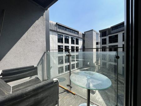 2 bedroom apartment to rent - Photo 3