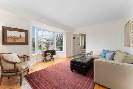 For Lease - 594 NOBLE Crescent, Billings Bridge - Riverside Park and Area, Ontario - Photo 3