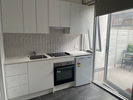 3/42 Porter Street, Prahran VIC 3181 - Apartment For Rent | Domain - Photo 4