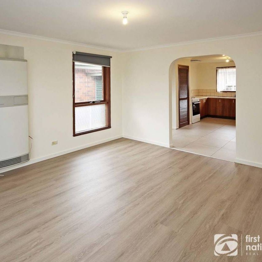 Beautifully Presented, Recently Renovated Unit - Photo 1