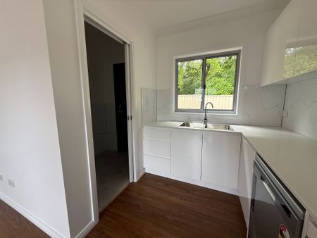 Brand New 2-Bedroom Granny Flat - Photo 3