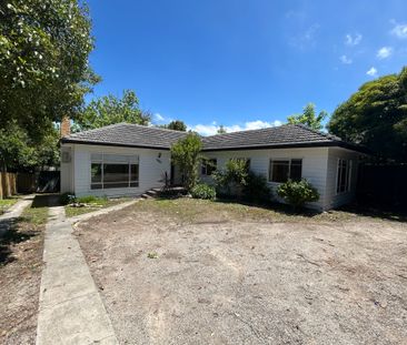 625 Elgar Rd, Mont Albert North - Photo 3