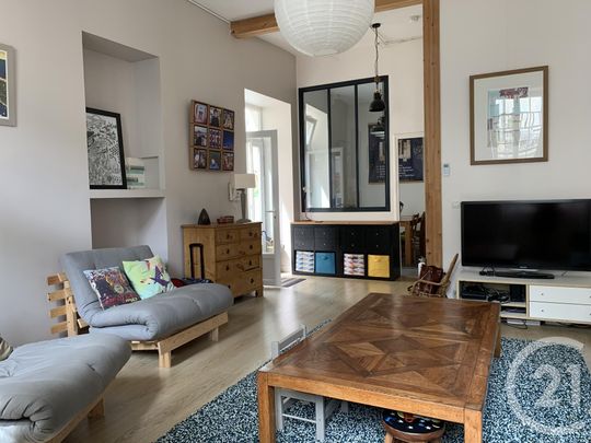 Location Maison 5 pièces 140m² SOUILLAC 46200 - Photo 1