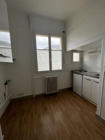 Location Appartement 2 pièces 45m² ANGERS 49100 - Photo 3