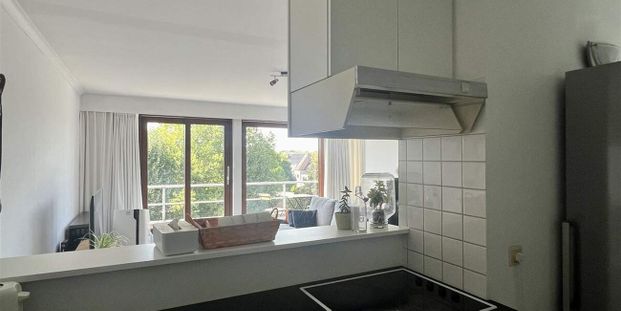 Appartement te huur in Gent voor € 800 met 1 slaapkamer - Photo 1