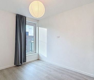Appartement te huur in Oostakker voor € 1.075 met 2 slaapkamers - Photo 2