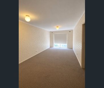 Convenient Claremont Living - Photo 1