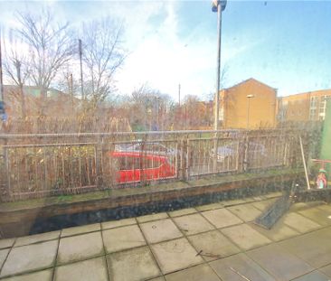 Wooldridge Close, Feltham, Middlesex, TW14 8BH - Photo 4