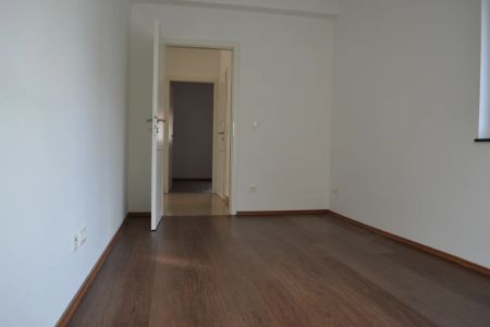 ATEMBERAUBENDER GARTEN - ZENTRAL BEGEHBARE ZIMMER - KÜCHE - SOFORT VERFÜGBAR! - Photo 5