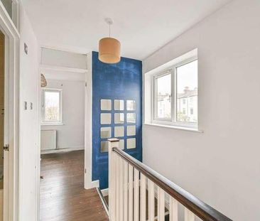 St Benets Close, Earlsfield, SW17 - Photo 3