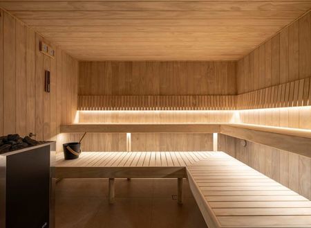 Courtyard Two Bedroom Apartment - Photo 4