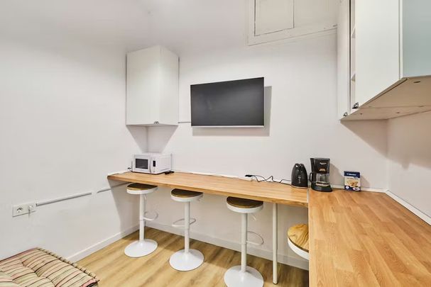 Carrer de la Mercè, Barcelona, Catalonia 08002 - Photo 1