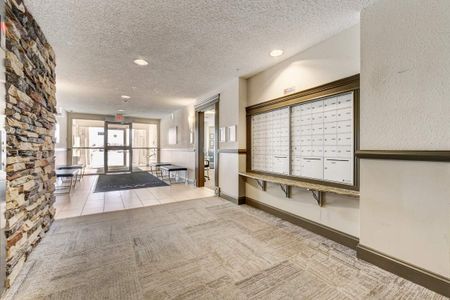 Nevada Place - Photo 5