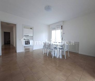 Appartamento via Ruggero Leoncavallo 8, Centro, Arzignano - Photo 2