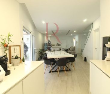 3 room luxury House for rent in Seixal, Portugal - Photo 5