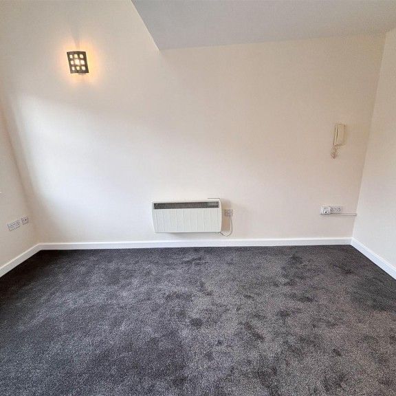 St Marys Road, Market Harborough - Photo 1